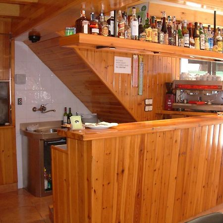 Hostal La Muntanya Castellar De N'Hug Buitenkant foto